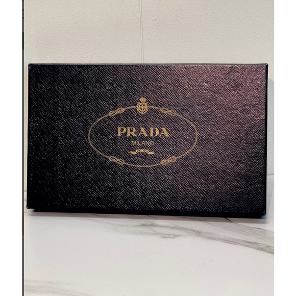 Prada flat black ankle boots 35 - Picture 5 of 12
